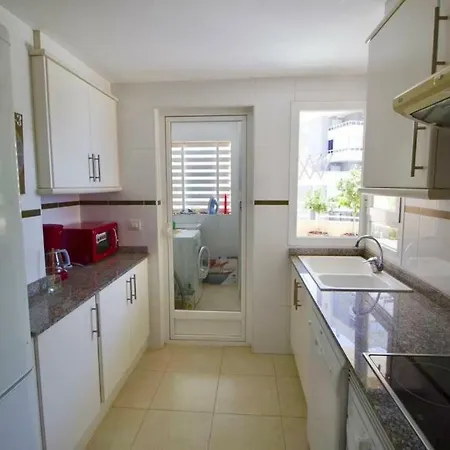 Beautiful Seaside Vasilisa With Sea, Yacht Club & Roch Of Ifach Views In