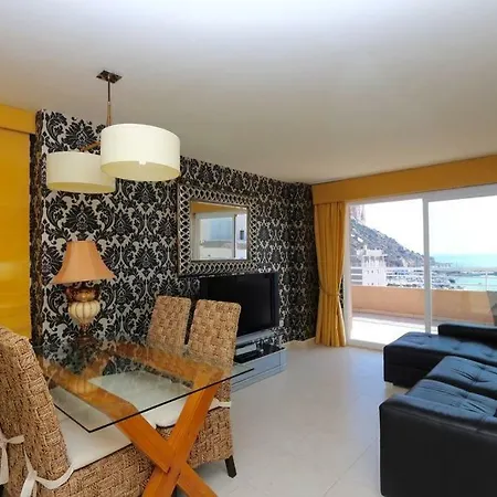 Apartament Beautiful Seaside Vasilisa With Sea, Yacht Club & Roch Of Ifach Views In *